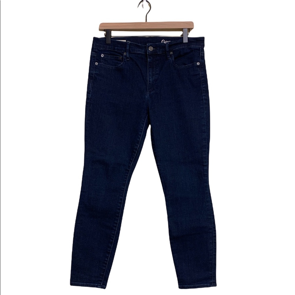 GAP True Skinny Jeans